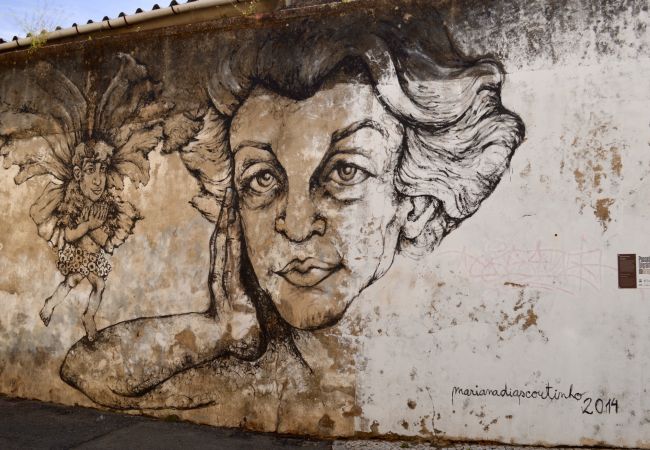 Street art à Graça quartier historique de Lisbonne 